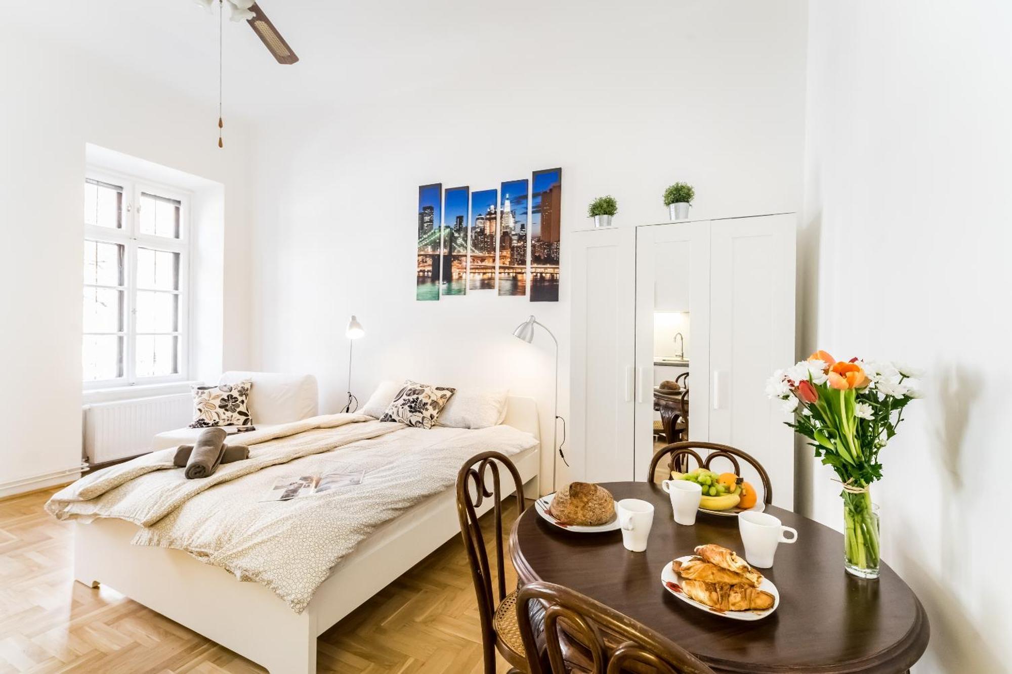 Corbie Downtown Apartment Budapesta Cameră foto